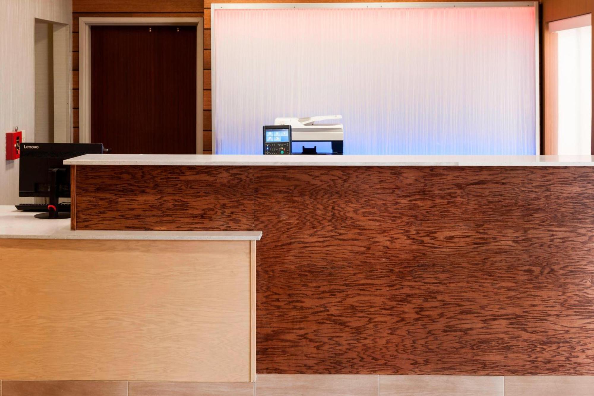 Fairfield Inn Tuscaloosa Bagian luar foto