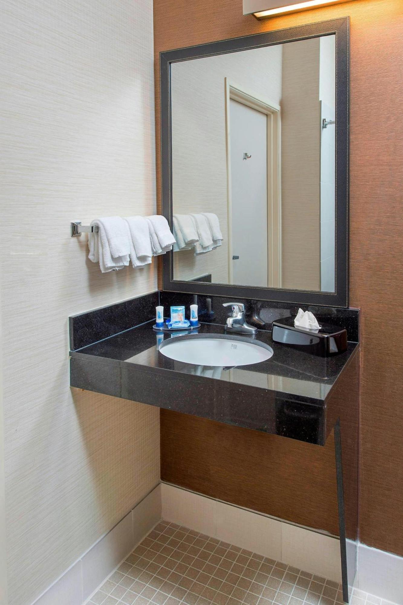 Fairfield Inn Tuscaloosa Bagian luar foto